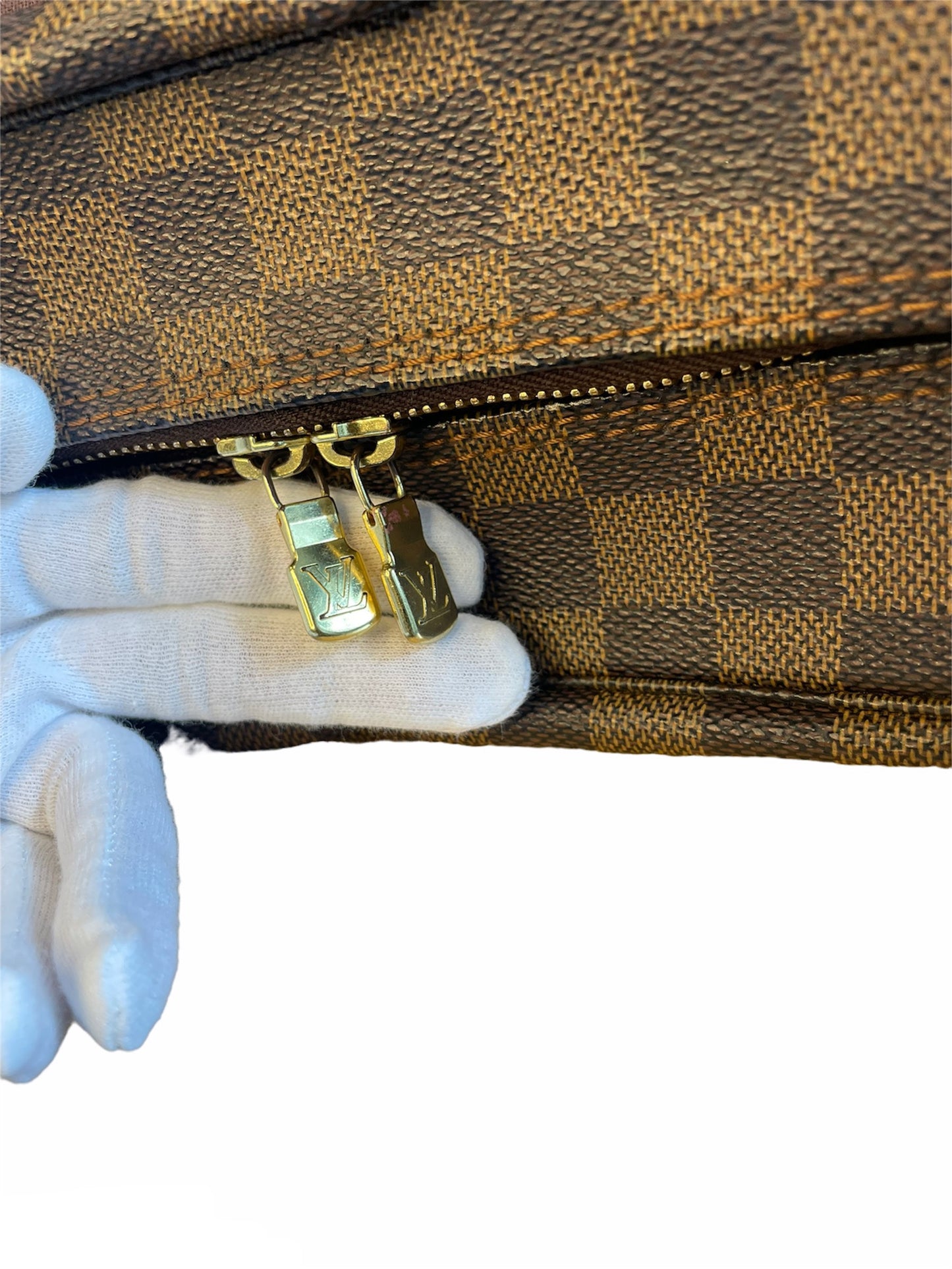 Louis Vuitton Naviglio Messenger Bag