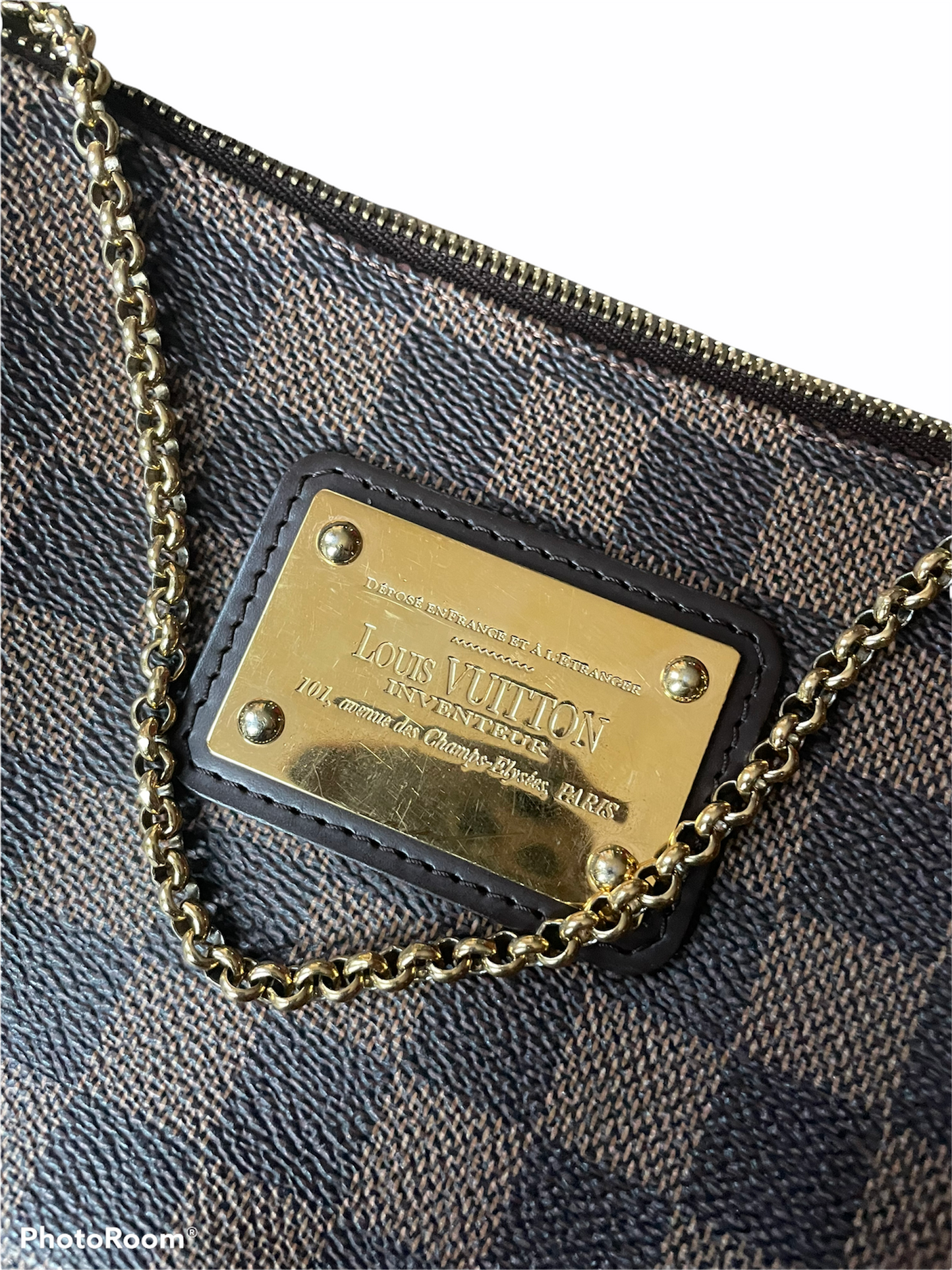 Louis Vuitton Eva Clutch
