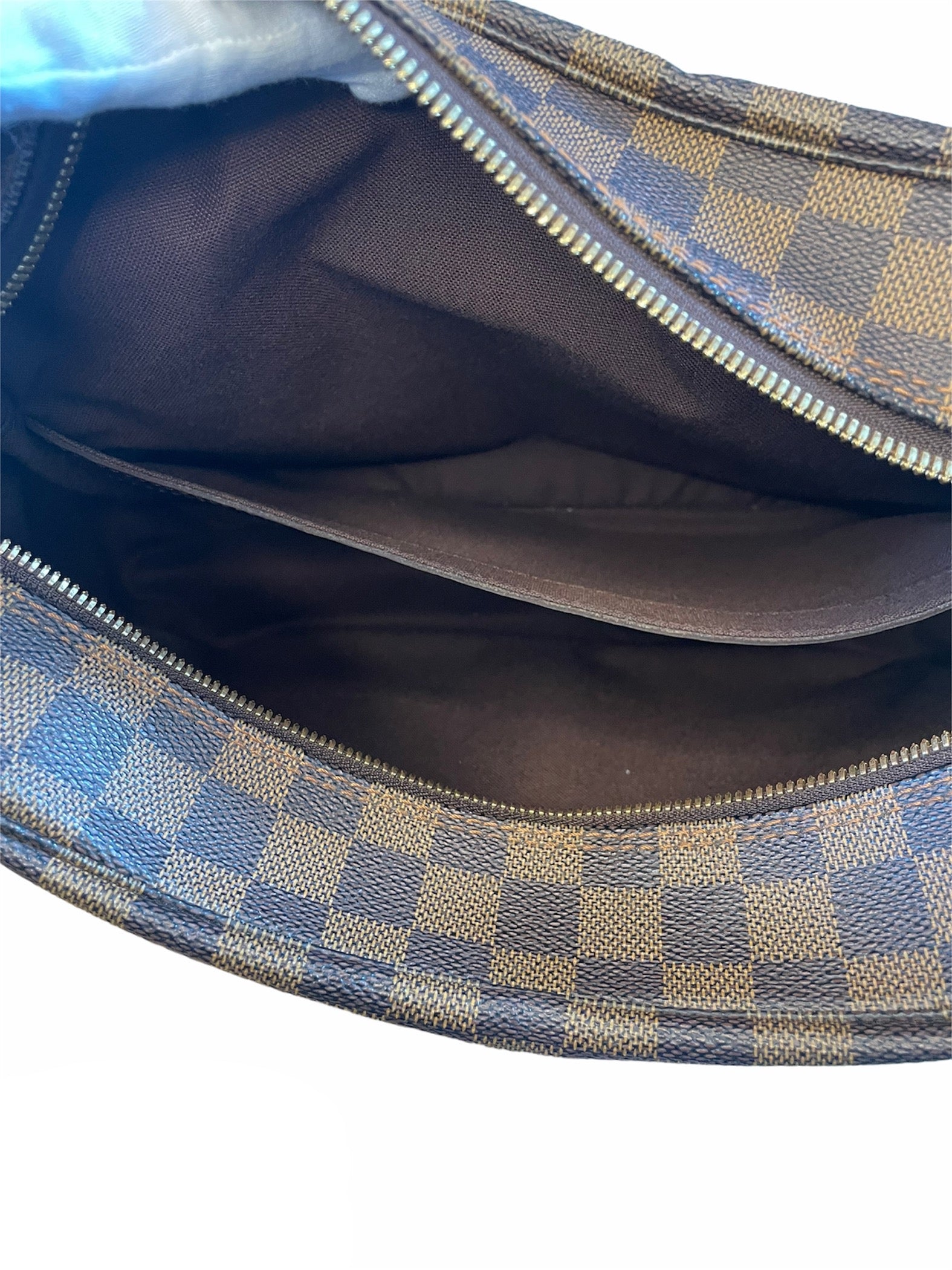 Louis Vuitton Naviglio White Cloth ref.987817 - Joli Closet