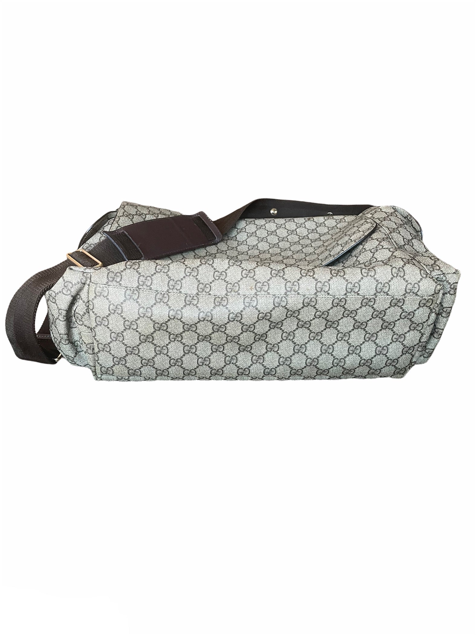 Gucci // Beige GG Supreme Diaper Bag – VSP Consignment